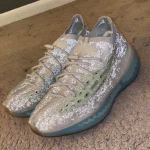 Yeezy 380 Alien Blue size 12